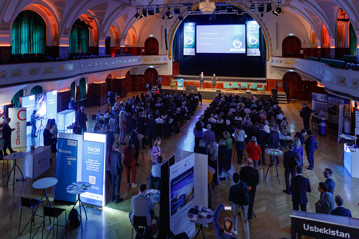 Erfolgreicher Verlauf des Außenwirtschaftstags in Jena – praxisnahe Handreichungen zu Marketing und Vertrieb finden positive Resonanz News: Erfolgreicher Verlauf des Außenwirtschaftstags in Jena – praxisnahe Handreichungen zu Marketing und Vertrieb finden positive Resonanz